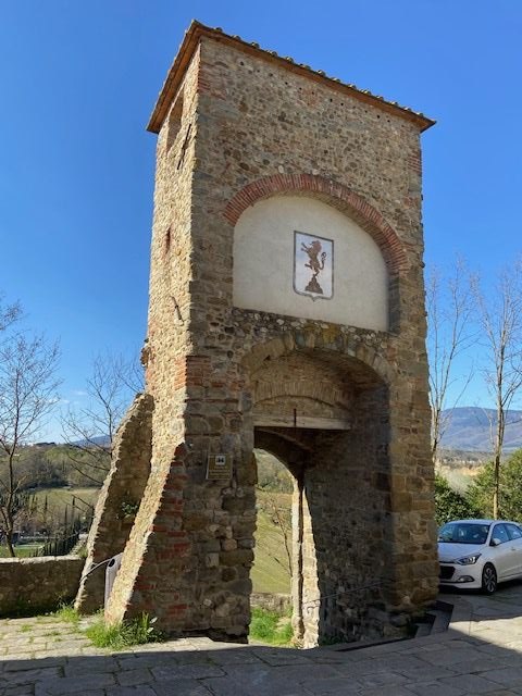 La torre della Porta Fredda, Porta del Ghianderino