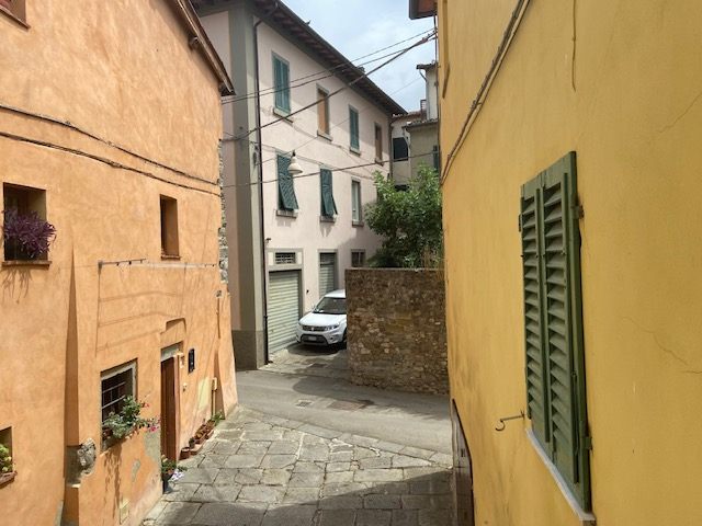 Lo sdrucciolo, la discesa che dà il nome alla casa